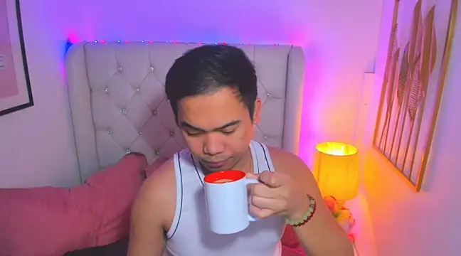 AsianZero online show from March 2025 05:07:02 PM