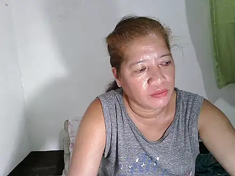 wethornypussy4u online show from February 2025 06:23:01 PM