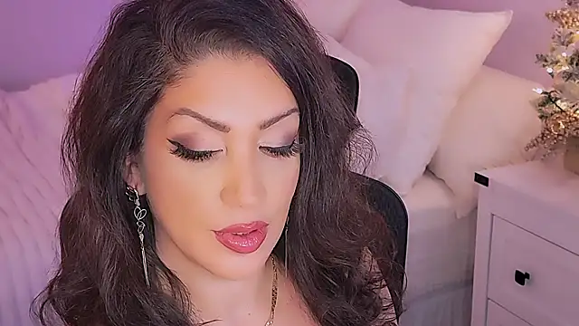 Snapshot of Wonderful_Woman chatting on December 2025 03:24:02 AM Wonderful Woman online show from December 2025 03:24:02 AM