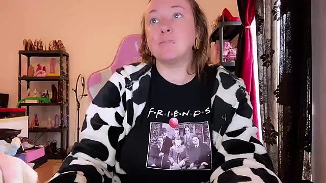 kisicaxx online show from December 2025 10:09:02 AM