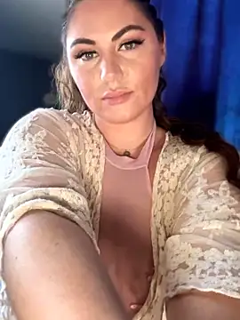 lovely beast online show from March 2026 04:40:02 PM