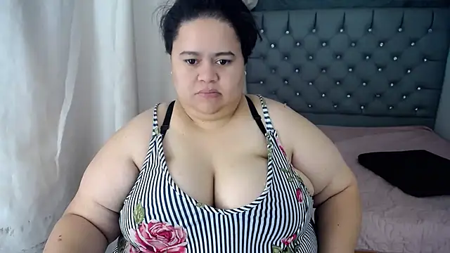 hotlesby4uxxx online show from December 2024 01:54:02 PM