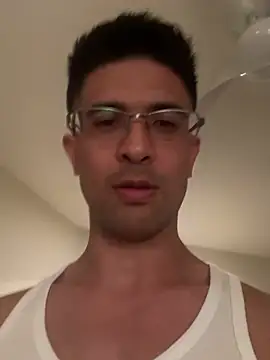 Snapshot of SebastianReiss chatting on January 2026 07:23:01 AM SebastianReiss online show from January 2026 07:23:01 AM