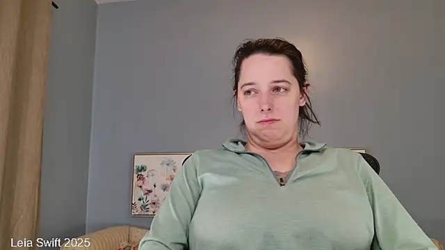 LeiaSwift online show from February 2025 12:39:02 PM