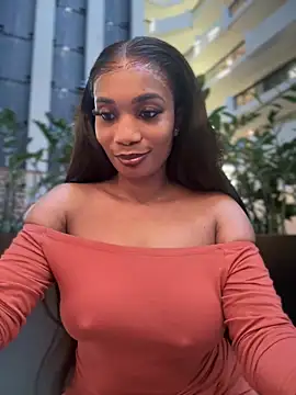   Nessa   online show from November 2025 01:36:01 PM