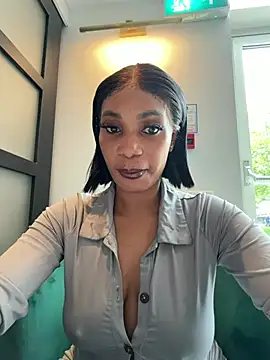  Nessa   online show from June 2026 11:35:02 AM
