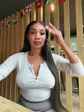   Nessa   online show from July 2026 11:28:01 AM