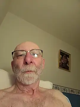 Snapshot of briochin chatting on June 2026 06:52:02 AM briochin online show from June 2026 06:52:02 AM