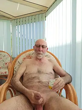 Snapshot of briochin chatting on June 2026 06:39:01 PM briochin online show from June 2026 06:39:01 PM