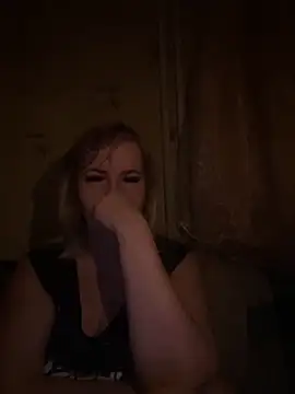 Irina2909xh online show from November 2025 12:53:01 AM