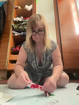 Irina2909xh online show from February 2026 10:51:02 AM