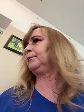 Irina2909xh online show from March 2026 11:02:01 AM