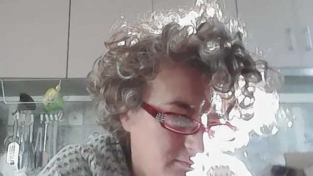 Snapshot of Sunnylarrah chatting on September 2025 05:21:01 AM Sunnylarrah online show from September 2025 05:21:01 AM