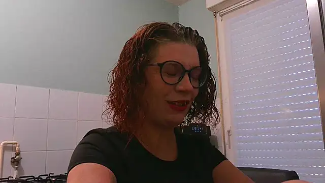 jennylovence online show from November 2025 12:28:02 PM