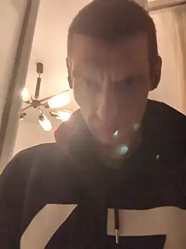 maciej online show from December 2025 11:21:02 PM