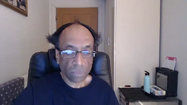 Snapshot of rauncher1 chatting on April 2026 08:52:02 AM rauncher1 online show from April 2026 08:52:02 AM