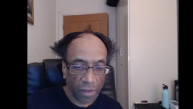 Snapshot of rauncher1 chatting on May 2026 08:31:02 AM rauncher1 online show from May 2026 08:31:02 AM