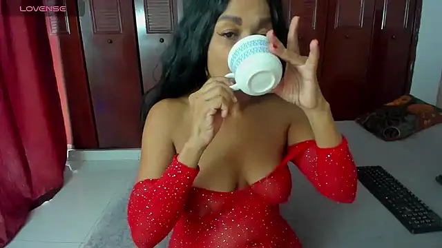 Snapshot of LUISSA_ chatting on July 2026 11:58:02 AM LUISSA online show from July 2026 11:58:02 AM
