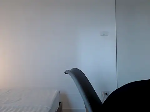 Snapshot of nareethai chatting on October 2025 07:16:01 AM nareethai online show from October 2025 07:16:01 AM