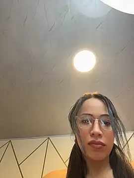 Snapshot of SQUIRTINGQUEEN11 chatting on July 2026 02:59:02 AM SQUIRTINGQUEEN11 online show from July 2026 02:59:02 AM