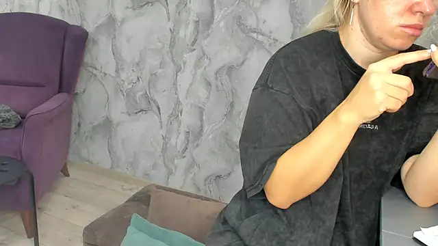 succubus online show from September 2025 07:01:01 AM