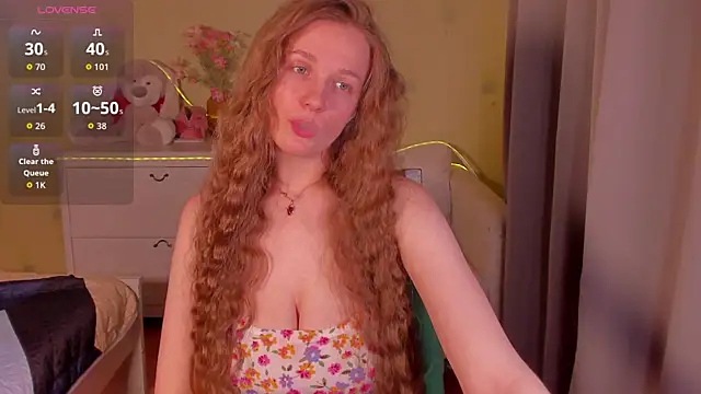 Snapshot of SweetMilkis chatting on March 2026 07:25:01 PM SweetMilkis online show from March 2026 07:25:01 PM