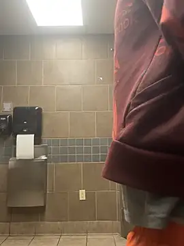 Snapshot of cumgitsumdic chatting on February 2025 05:40:02 PM cumgitsumdic online show from February 2025 05:40:02 PM