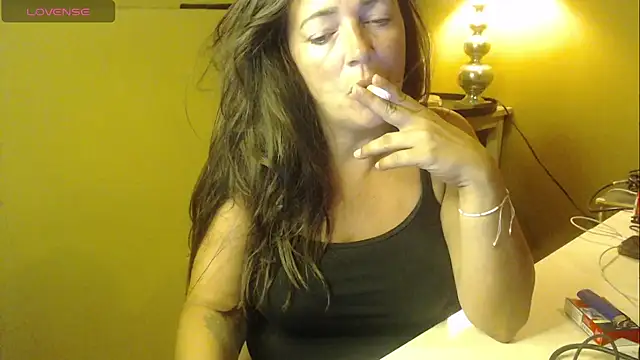 Snapshot of cloe85nl chatting on July 2026 07:45:02 AM cloe85nl online show from July 2026 07:45:02 AM