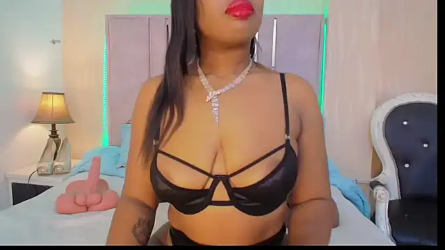 Snapshot of CaseyMoon chatting on February 2026 12:36:01 PM CaseyMoon online show from February 2026 12:36:01 PM