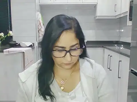Indiankushy online show from July 2026 08:40:02 PM