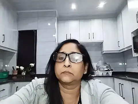 Indiankushy online show from August 2026 06:33:02 PM