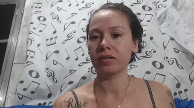 Snapshot of Venusluxodomme chatting on January 2025 03:38:01 AM Venusluxodomme online show from January 2025 03:38:01 AM