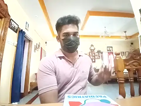 Snapshot of luckyloki chatting on February 2025 04:39:01 AM luckyloki online show from February 2025 04:39:01 AM