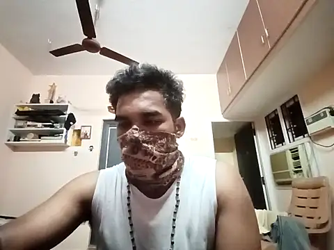 Snapshot of luckyloki chatting on March 2025 03:02:01 PM luckyloki online show from March 2025 03:02:01 PM