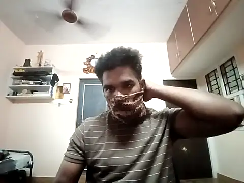 Snapshot of luckyloki chatting on March 2025 06:53:02 AM luckyloki online show from March 2025 06:53:02 AM