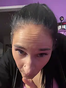 lolabunny9 online show from January 2025 12:49:02 AM