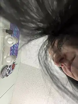 lolabunny9 online show from January 2025 05:11:02 PM