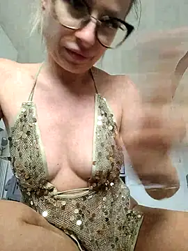 Monique 2023 online show from July 2026 03:14:02 PM