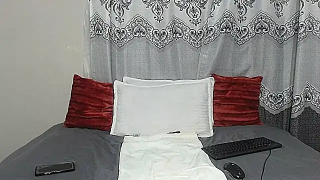 NikkyJigglesX online show from October 2025 02:48:01 PM