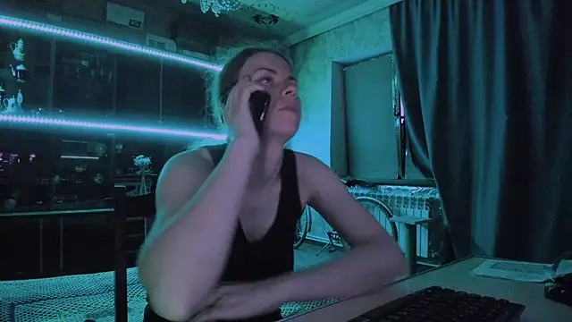 Snapshot of pa1e_pr1ncess chatting on July 2026 05:07:02 PM pa1e pr1ncess online show from July 2026 05:07:02 PM