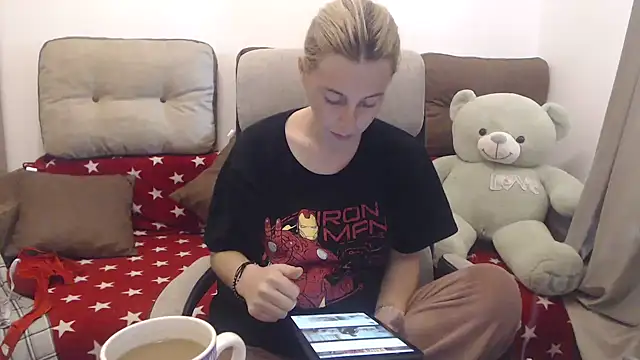 Aliss Hottie online show from September 2025 07:03:02 AM