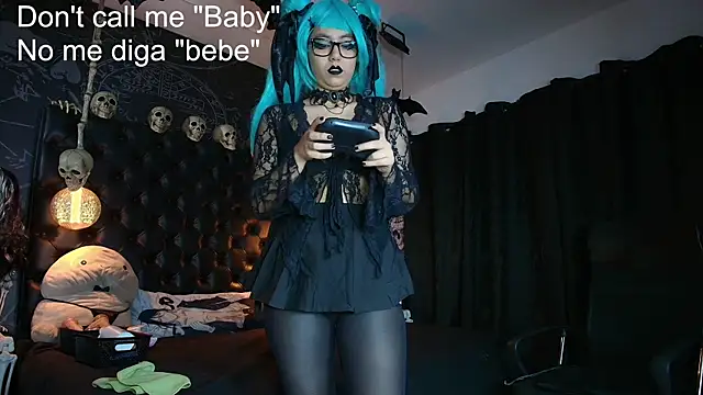 Snapshot of AlexHoe_ chatting on June 2026 07:07:02 PM AlexHoe online show from June 2026 07:07:02 PM