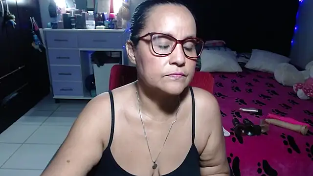 Snapshot of pervert_mommy_ chatting on July 2026 10:07:02 AM pervert mommy online show from July 2026 10:07:02 AM