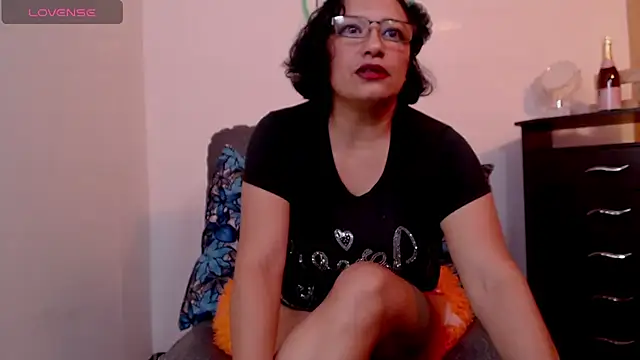 scarlet wet online show from February 2025 01:43:01 AM