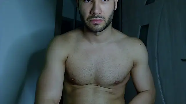 Snapshot of Justynn1 chatting on July 2026 11:01:02 PM Justynn1 online show from July 2026 11:01:02 PM