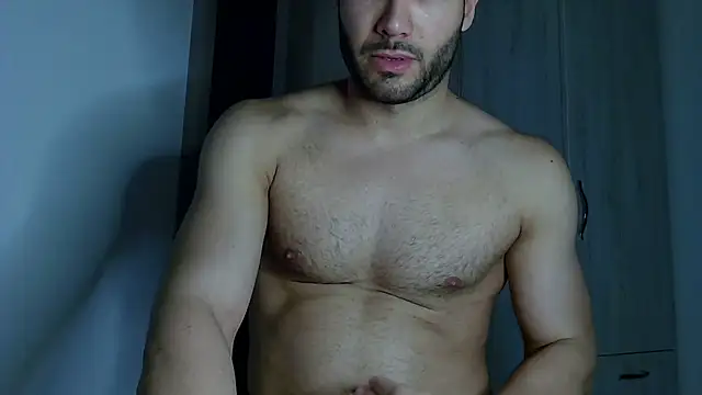 Snapshot of Justynn1 chatting on July 2026 09:06:02 PM Justynn1 online show from July 2026 09:06:02 PM