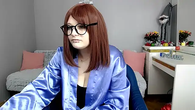 Estheri online show from January 2026 06:49:02 AM