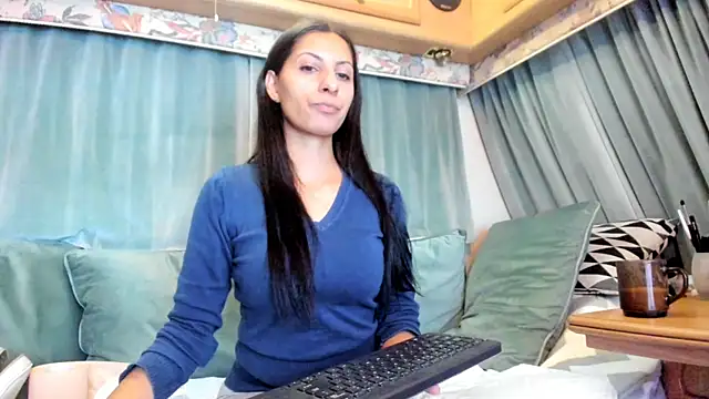 Dirty-Bya online show from September 2025 09:05:02 PM