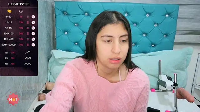 MAARYMOON online show from December 2025 10:53:01 AM