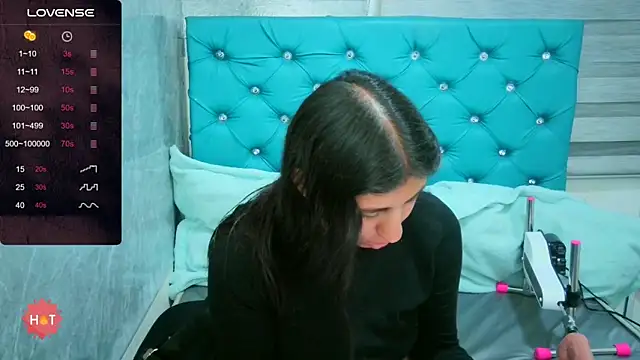 MAARYMOON online show from February 2026 11:18:01 AM